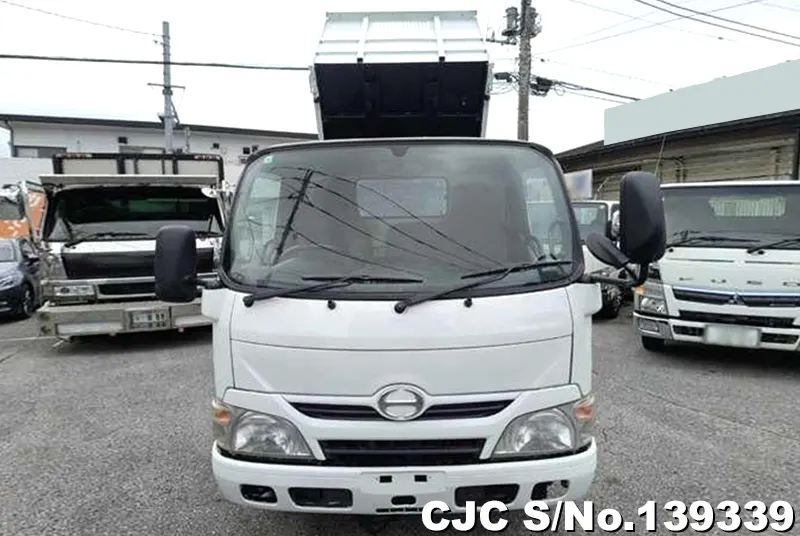 2013 Hino / Dutro Stock No. 139339