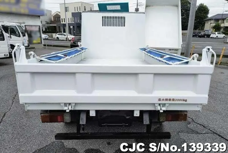 2013 Hino / Dutro Stock No. 139339