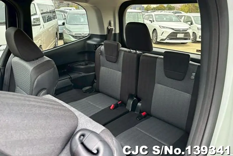 2026 Suzuki / Landy Stock No. 139341