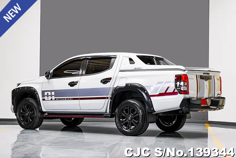 2024 Mitsubishi / Triton Stock No. 139344