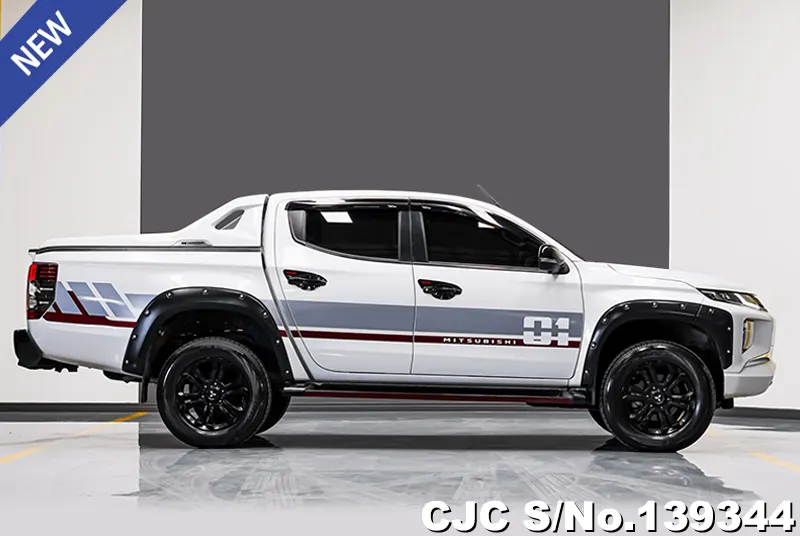 2024 Mitsubishi / Triton Stock No. 139344