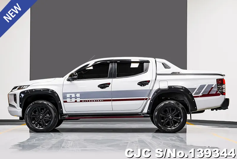 2024 Mitsubishi / Triton Stock No. 139344