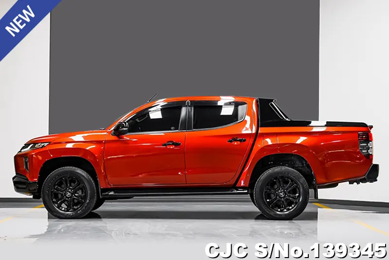 2022 Mitsubishi / Triton Stock No. 139345