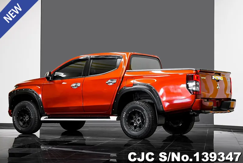 2019 Mitsubishi / Triton Stock No. 139347