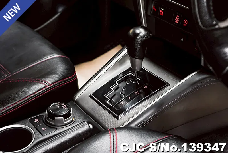 2019 Mitsubishi / Triton Stock No. 139347