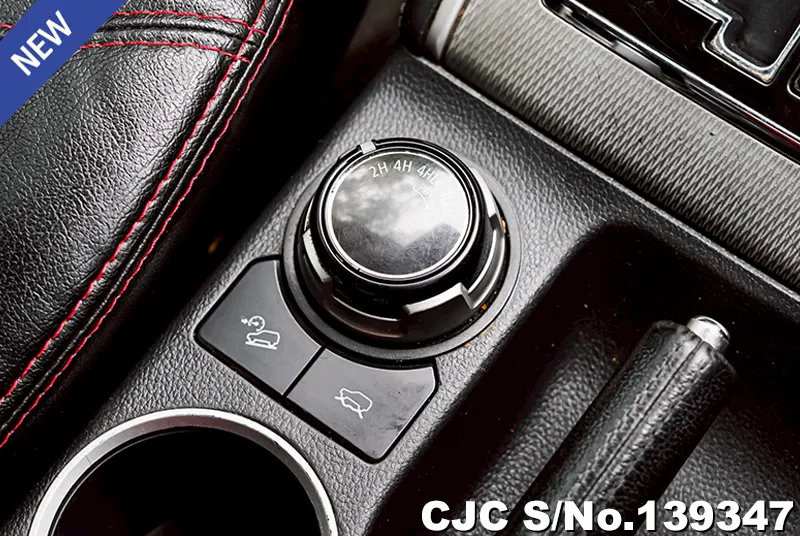 2019 Mitsubishi / Triton Stock No. 139347