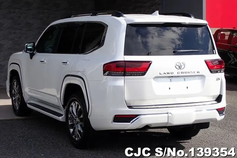 2023 Toyota / Land Cruiser Stock No. 139354