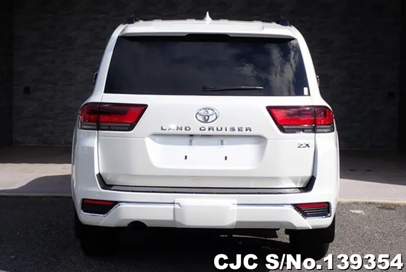 2023 Toyota / Land Cruiser Stock No. 139354