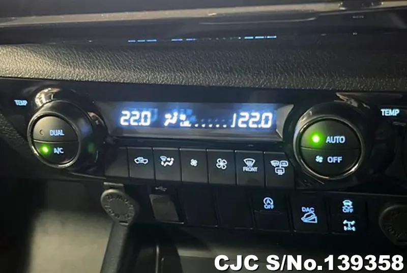 2023 Toyota / Hilux Stock No. 139358