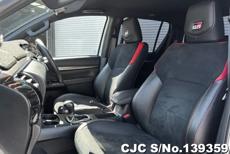 2023 Toyota / Hilux Stock No. 139359