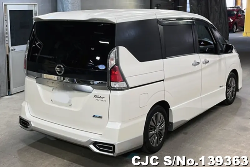 2017 Nissan / Serena Stock No. 139363