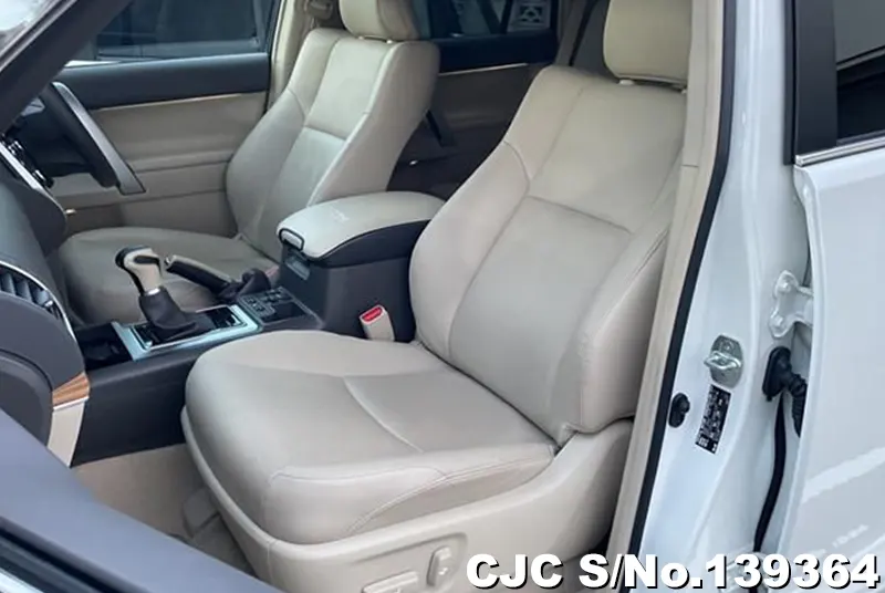 2023 Toyota / Land Cruiser Prado Stock No. 139364