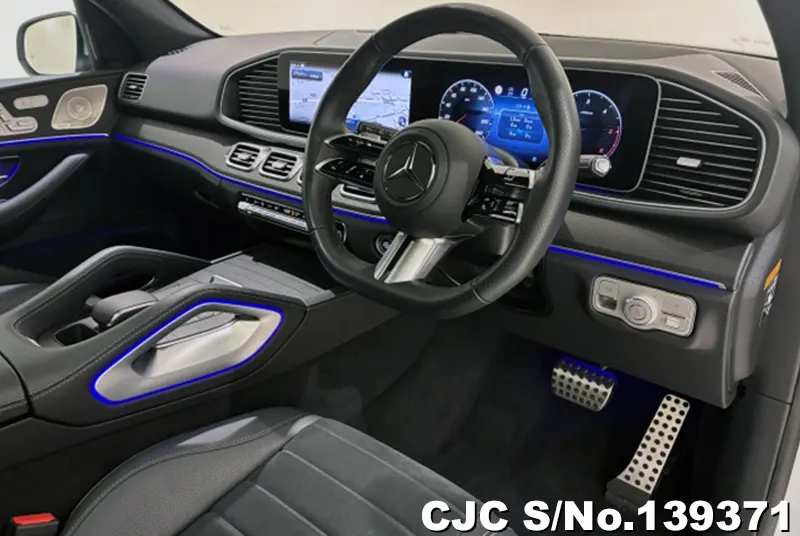 2025 Mercedes Benz / GLE Class Stock No. 139371