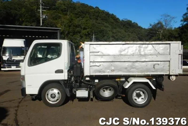 2016 Mitsubishi / Canter Stock No. 139376