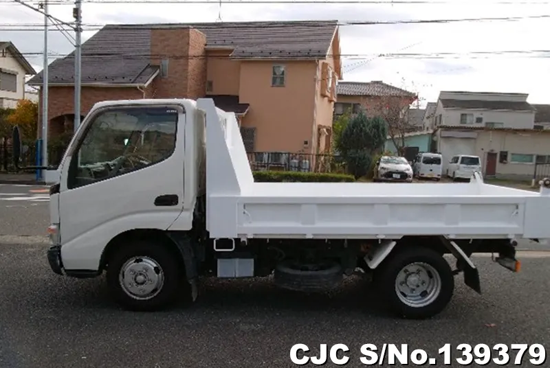 2007 Hino / Dutro Stock No. 139379