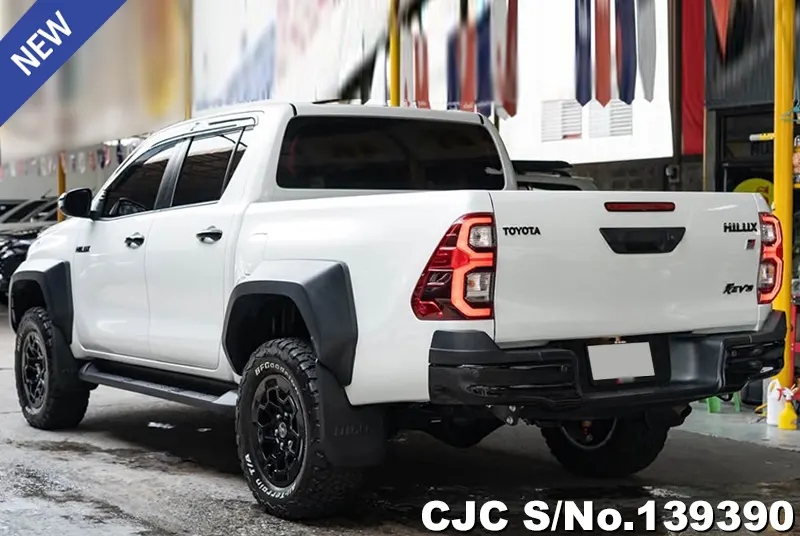 2025 Toyota / Hilux / Revo Stock No. 139390