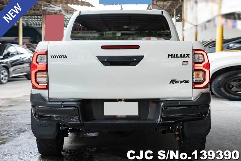 2025 Toyota / Hilux / Revo Stock No. 139390
