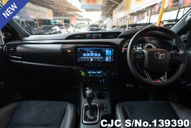 2025 Toyota / Hilux / Revo Stock No. 139390