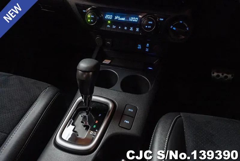 2025 Toyota / Hilux / Revo Stock No. 139390