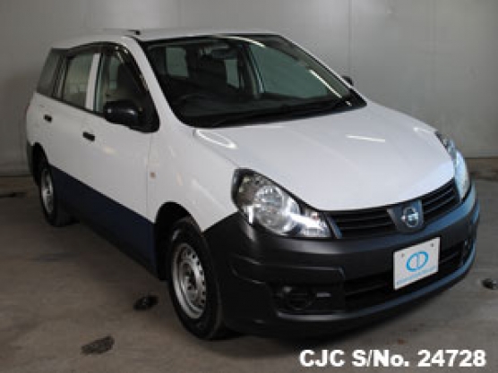 2007 Nissan / AD Van Stock No. 24728