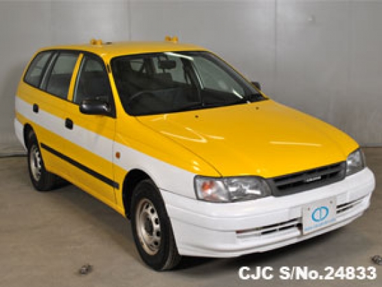 2002 Toyota / Caldina Stock No. 24833