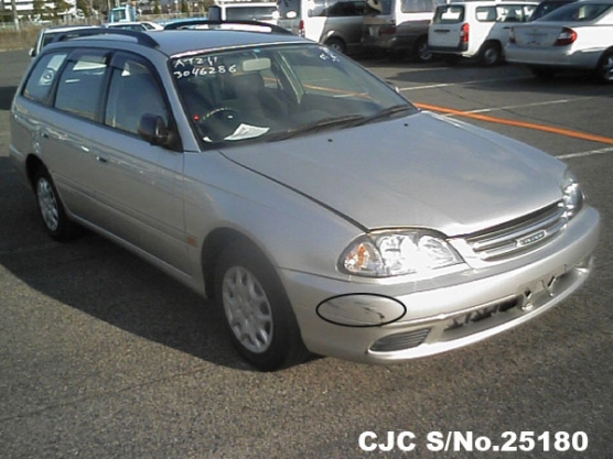 2002 Toyota / Caldina Stock No. 25180