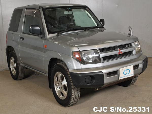 Mitsubishi pajero io 1998