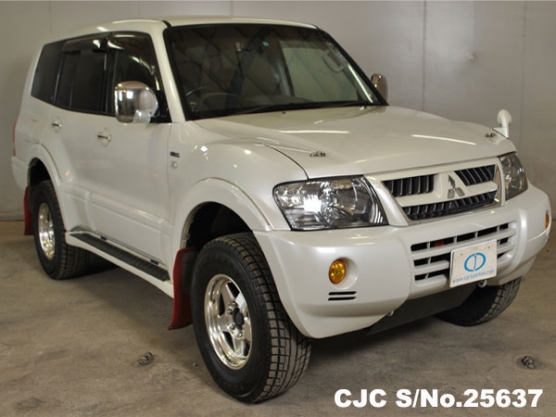 2005 Mitsubishi / Pajero Stock No. 25637