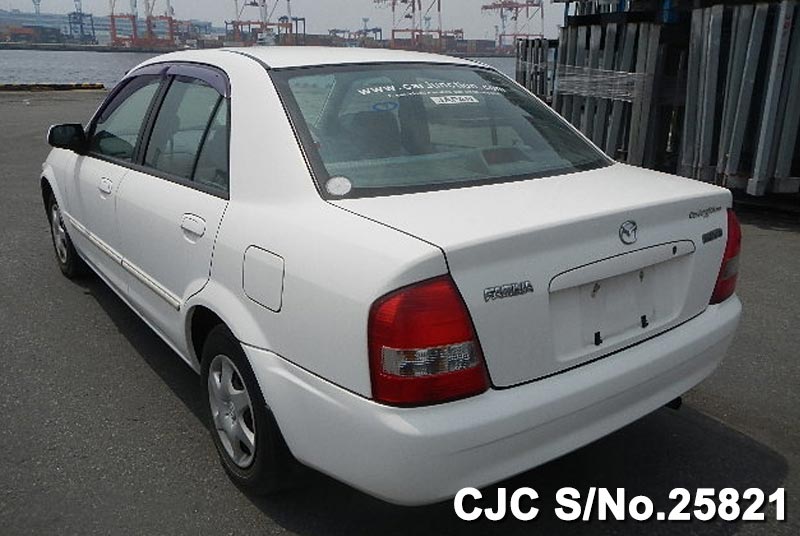Mazda familia 1998
