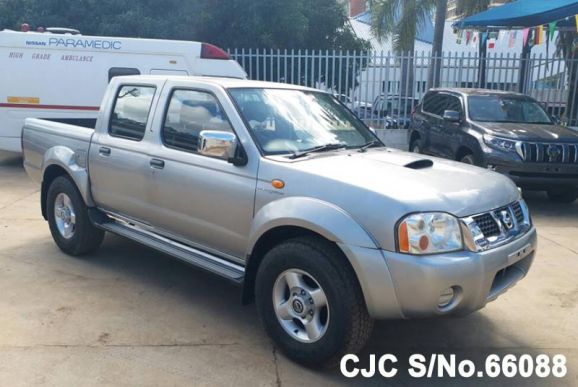 2004 Nissan / Navara Stock No. 66088