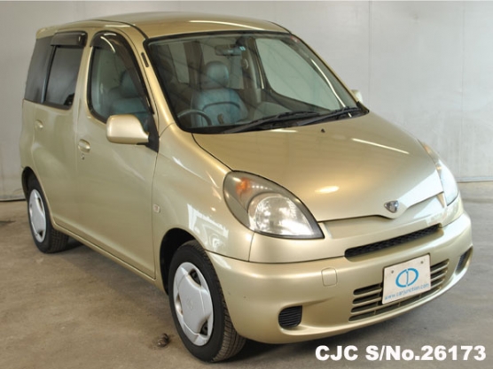 2000 Toyota / Funcargo Stock No. 26173