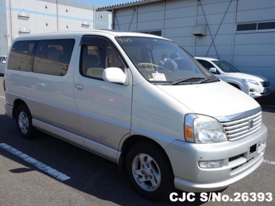 2000 Toyota / Regius Stock No. 26393