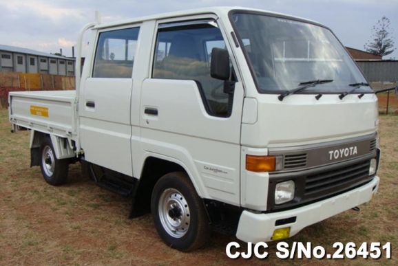 1994 Toyota / Hiace Stock No. 26451