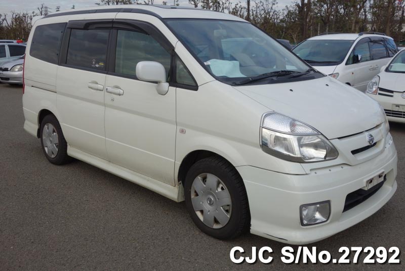 Nissan serena 2005