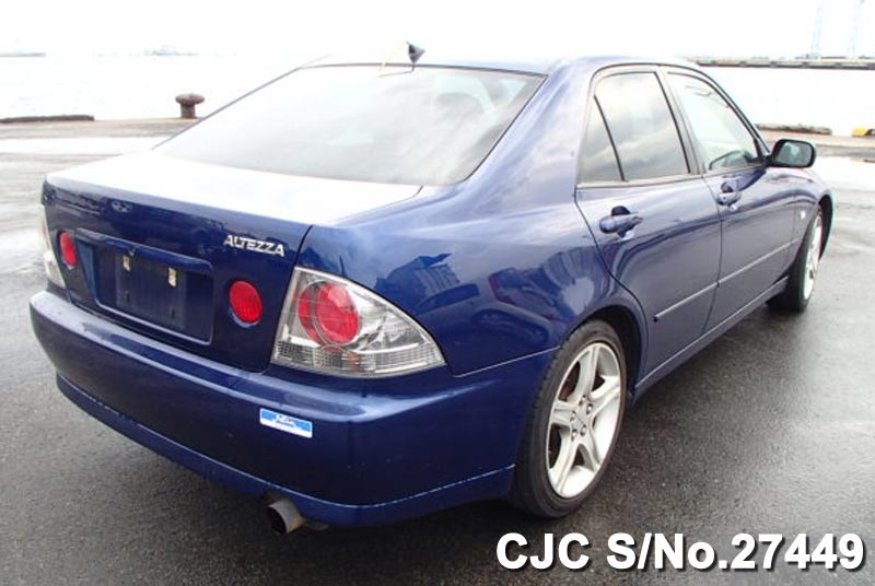 Toyota altezza 1998