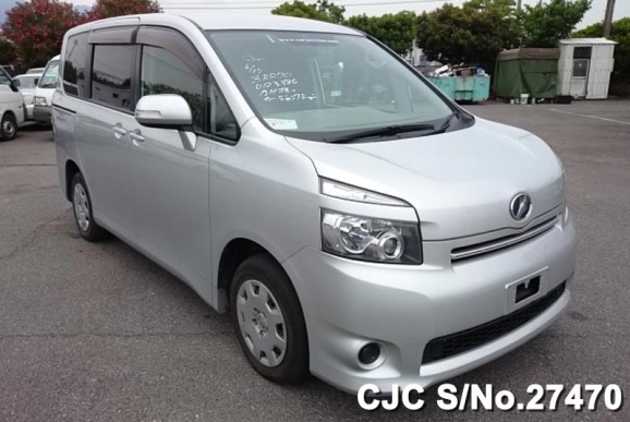 2008 Toyota / Voxy Stock No. 27470