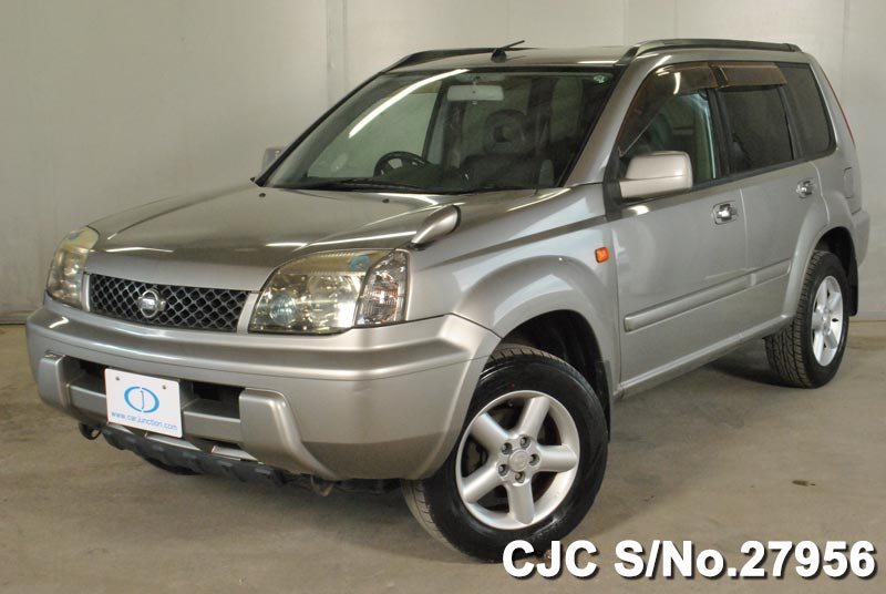 2003 Nissan XTrail Silver for sale Stock No. 27956 Japanese Used