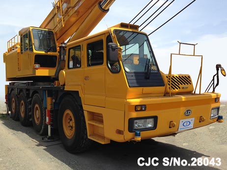 Japanese used Tadano GR250N Cranes