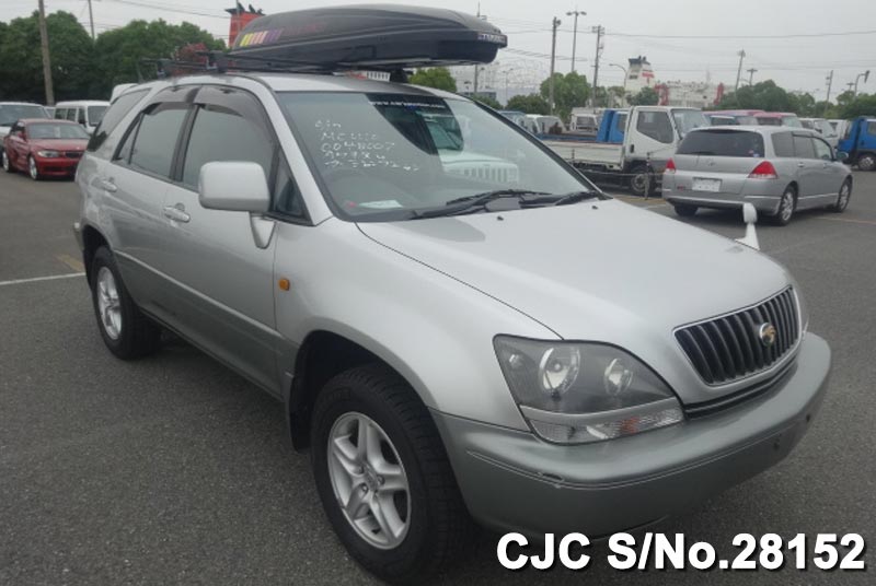 1999 Toyota Harrier Silver for sale Stock No. 28152 Japanese Used