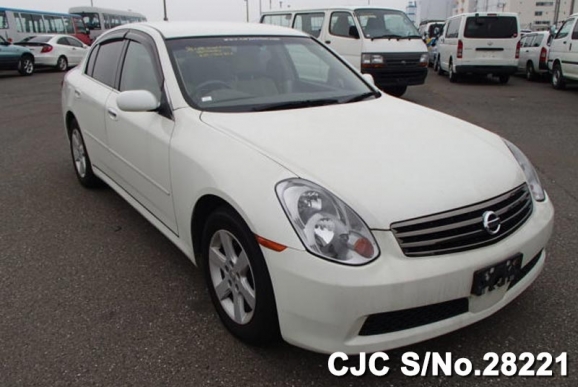 2005 Nissan / Skyline Stock No. 28221