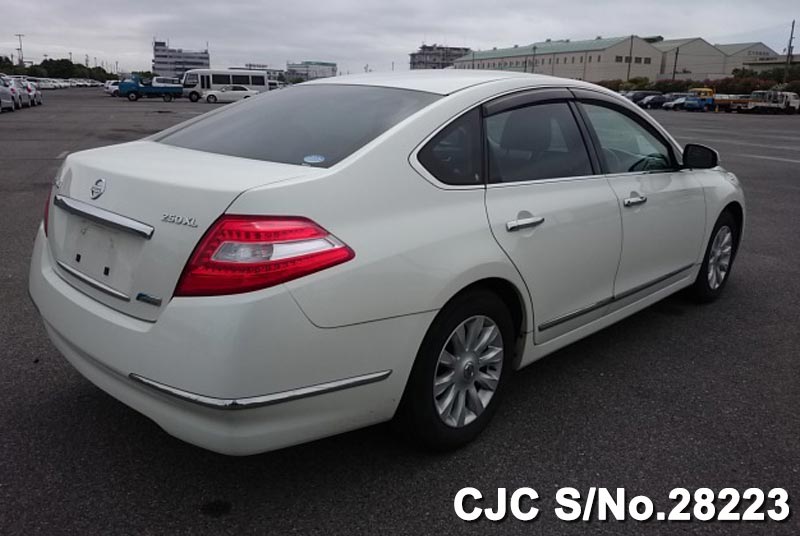 Nissan teana 2009