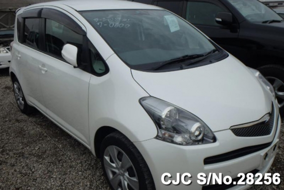 2009 Toyota / Ractis Stock No. 28256