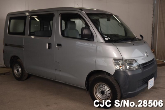 2011 Toyota / Liteace Stock No. 28506