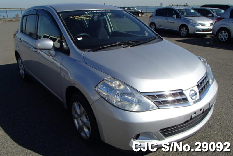 Nissan tiida 2009