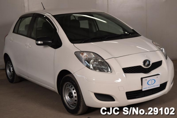 2007 Toyota / Vitz - Yaris Stock No. 29102