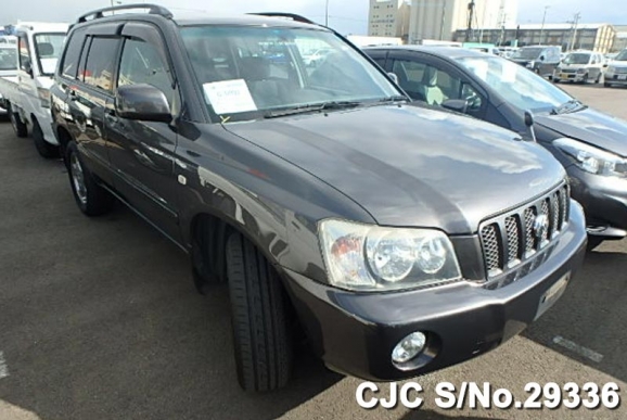 2002 Toyota / Kluger Stock No. 29336