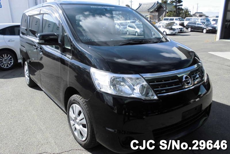 Nissan serena 2009