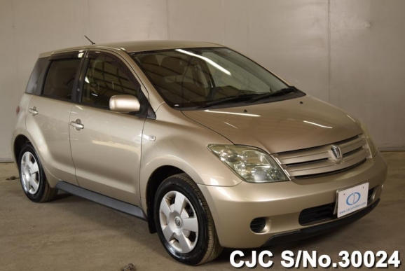 2003 Toyota / IST Stock No. 30024