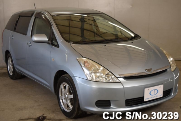 2004 Toyota / Wish Stock No. 30239