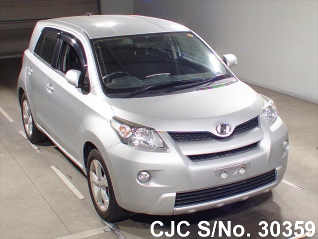 Toyota ist 2010